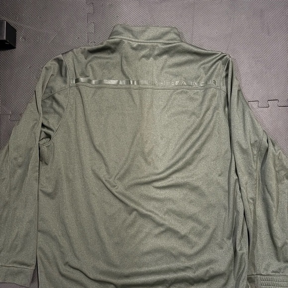 Under Armour Cold Gear Pullover - Picture 5 of 5